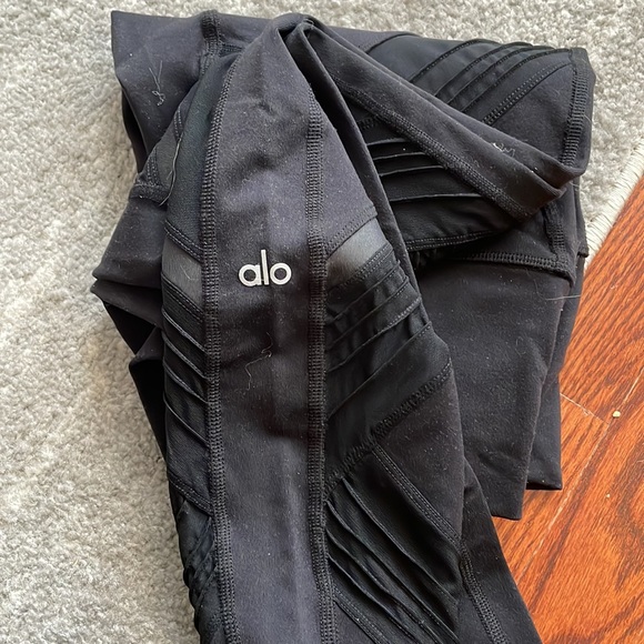 Alo yoga leggings - Picture 7 of 7